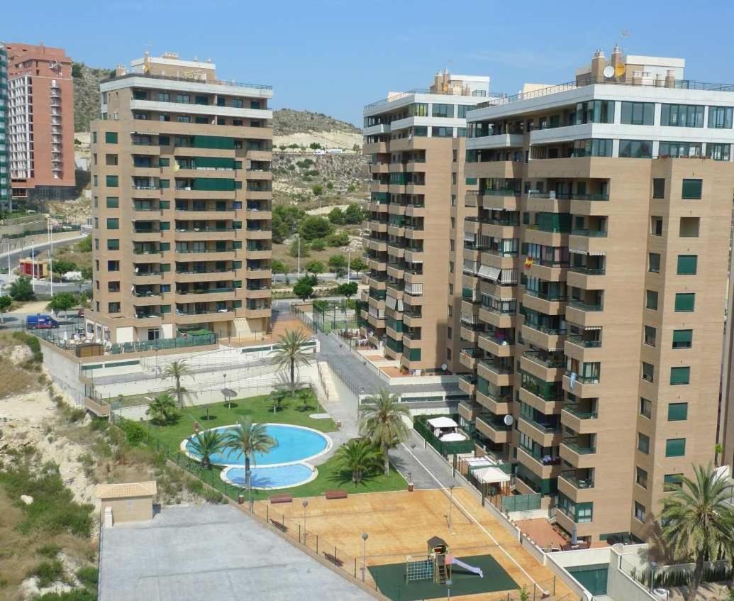 Apartamento Veremar, Zona Tranquila, Con Piscina, Jardines, Soleado Y Cerca De La Playa De La Cala, Para Disfrutar El Mediterraneo Villajoyosa Exterior photo
